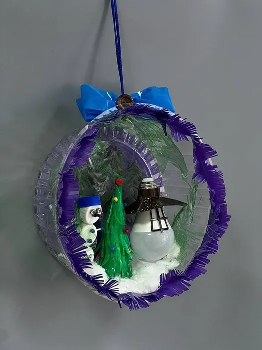 Конкурсная работа "Новогодняя фантазия". Автор Назаренко Алина обучающаяся объединения "Мозаика", руководитель Головко Нина Геннадьевна