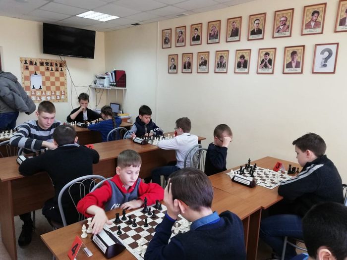 Общая фотография участников открытого Первенства города Ейска по быстрым шахматам